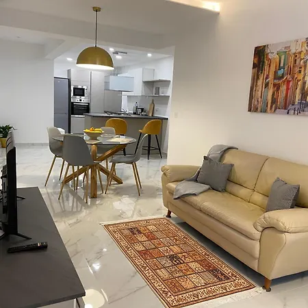 Theatre Apartment Mellieha Exterior photo
